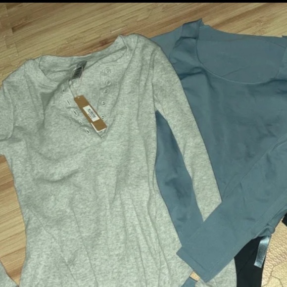 SKIMS Tops - SKIMS cotton rib Henley long sleeve